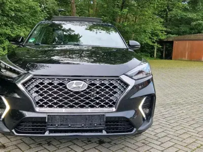 Gebraucht Hyundai Tucson 177 PS (130 kW) 2020 Schwarz SUV
