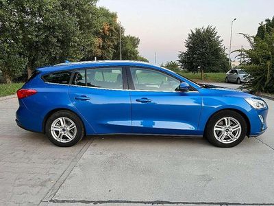 Blau Gebraucht 2018 Ford Focus Active Kombi | 10.800 € (Guter Preis)