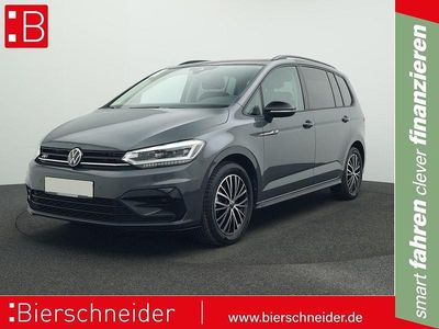 Schwarz Gebraucht 2024 VW Touran Highline Van / Kleinbus | 35.450 € (Fairer Preis)