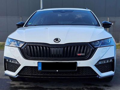 Gebraucht Skoda Octavia RS 200 PS (147 kW) 2022 Weiß Kombi
