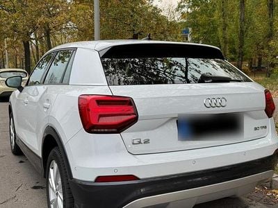 Gebraucht Audi Q2 Comfort 2019 Weiß SUV
