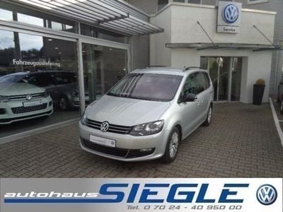 Gebraucht VW Sharan Style 140 PS (102 kW) 2012 Silber metallic Van / Kleinbus