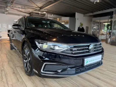 Gebraucht VW Passat GTE 156 PS (114 kW) 2022 Schwarz Kombi