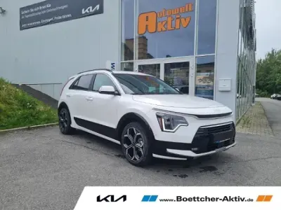 Neu Kia Niro Spirit 137 PS (100 kW) 2026 Weiss SUV