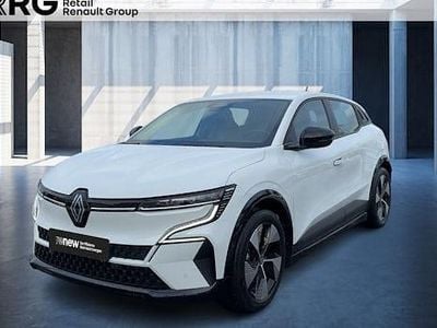 Gebraucht Renault Megane E-Tech Equilibre 160 kW (218 PS) 2022 Weiß Limousine