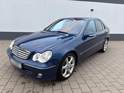 Blau Gebraucht 2006 Mercedes C200 Sport Edition Limousine | 5.400 € (Teuer)