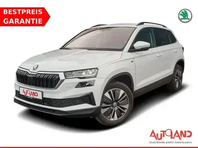 Gebraucht Skoda Karoq Tour 150 PS (110 kW) 2022 Weiß SUV