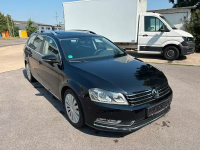 Gebraucht VW Passat Comfortline 160 PS (117 kW) 2011 Deep black perleffekt Kombi