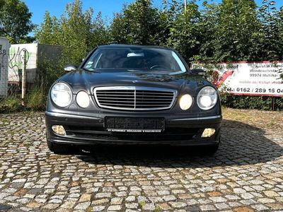 Mercedes E200