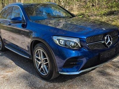 Używany Mercedes GLC350 AMG line 258 KM (189 kW) 2017 Niebieski SUV