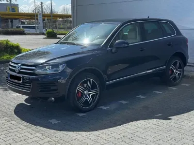 Gebraucht VW Touareg 239 PS (175 kW) 2011 Schwarz SUV