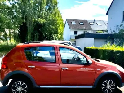 Gebraucht Dacia Sandero Stepway 80 PS (58 kW) 2010 Rot Kleinwagen