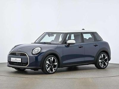 Second-hand Mini Cooper Favoured 156 CP (114 kW) 2024 Albastru Hatchback