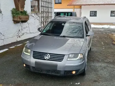 Usata VW Passat 163 CV (119 kW) 2003 Argento Station wagon