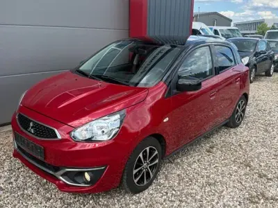 Gebraucht Mitsubishi Space Star Diamant Edition 80 PS (58 kW) 2016 Rot Kleinwagen