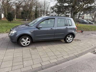 Gebraucht Mazda 2 Active 80 PS (58 kW) 2004 Magnum grey Kleinwagen