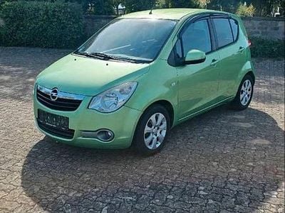 Usata Opel Agila 65 CV (47 kW) 2009 Verde Utilitaria