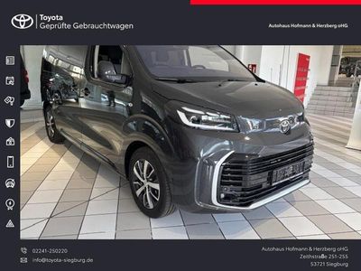 Gebraucht Toyota Proace Verso Team 177 PS (130 kW) 2024 Grau Kombi