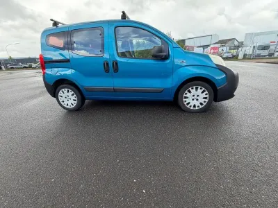 Gebraucht Peugeot TePee Basis 75 PS (55 kW) 2011 Blau Limousine