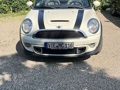 Mini Cooper SD Cabriolet
