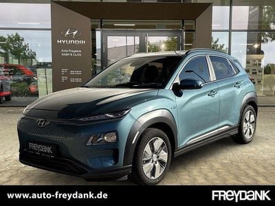Gebraucht Hyundai Kona Advantage 100 kW (136 PS) 2020 Ceramic blue / mic SUV