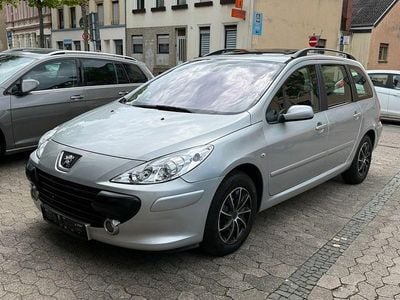 Usata Peugeot 307 Tendance 140 CV (102 kW) 2005 Grigio Station wagon