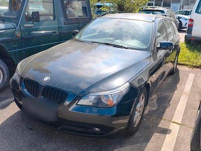 Gebraucht BMW 530 Basis 217 PS (159 kW) 2007 Schwarz Kombi