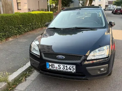 Gebraucht Ford Focus 101 PS (74 kW) 2006 Blau Kombi