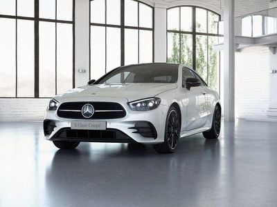 Gebraucht Mercedes E400 AMG 330 PS (242 kW) 2023 Weiß Coupé
