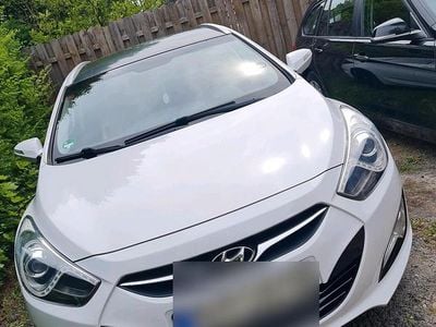 Gebraucht Hyundai i40 135 PS (99 kW) 2014 Weiß Kombi