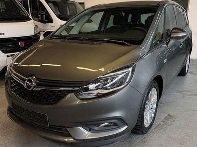 Grau Gebraucht 2017 Opel Zafira Business Edition Van / Kleinbus | 9.999 € (Fairer Preis)
