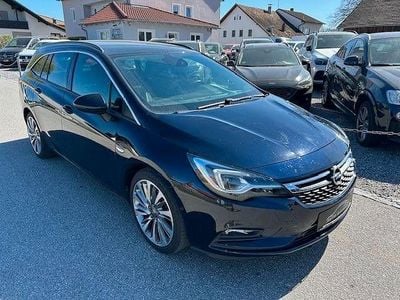 Begagnad Opel Astra Innovation 200 HK (147 kW) 2018 Svart Kombi