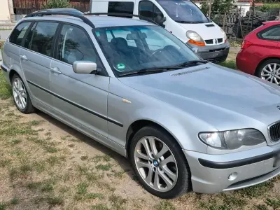 Gebraucht BMW 330 184 PS (135 kW) 2003 Silber Kombi