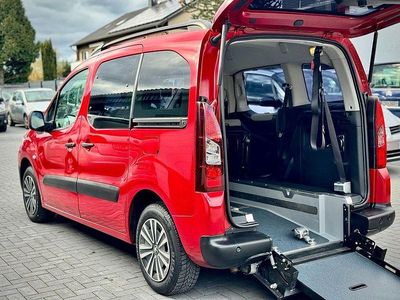 Gebraucht Peugeot Partner Tendance 120 PS (88 kW) 2015 Rot Van / Kleinbus