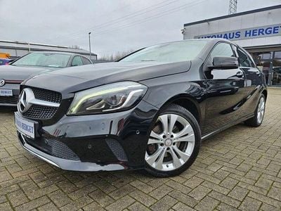 Gebraucht Mercedes A220 Urban 177 PS (130 kW) 2017 Kosmosschwarz  metalliclack Limousine