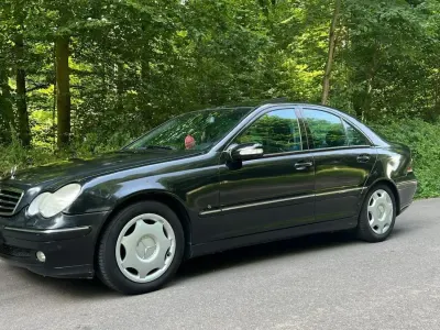 Gebraucht Mercedes C270 170 PS (125 kW) 2004 Schwarz Limousine