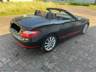 Gebraucht Mercedes SLK200 184 PS (135 kW) 2011 Schwarz Cabrio