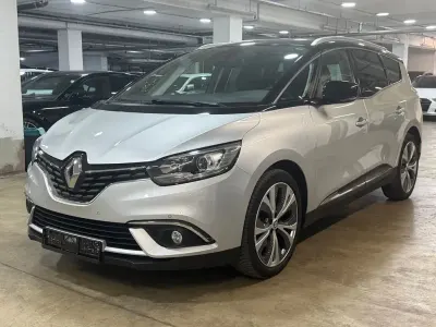 Gebraucht Renault Scénic IV 110 PS (80 kW) 2017 Schwarz Van / Kleinbus