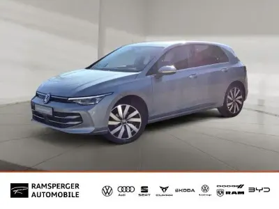Usata VW Golf VIII Style 150 CV (110 kW) 2025 Argento Berlina