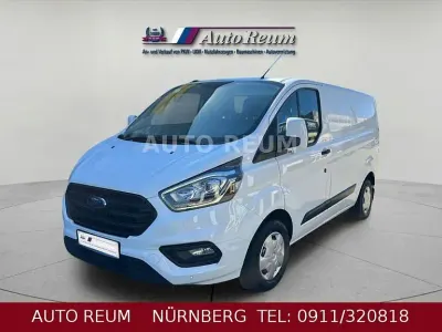 Gebraucht Ford Transit Custom 105 PS (77 kW) 2018 Weiß Van
