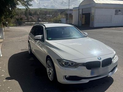 Gebraucht BMW 316 M Performance 116 PS (85 kW) 2013 Weiß Kombi