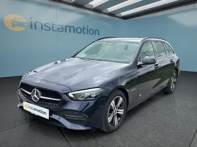 Gebraucht Mercedes C300 258 PS (189 kW) 2022 Blau Kombi