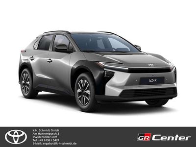 Neu Toyota bZ4X 224 kW (305 PS) 2026 Grau SUV