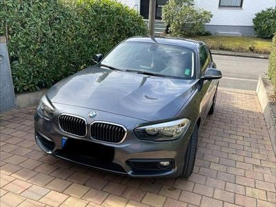 Gebraucht BMW 116 Efficient Dynamics 116 PS (85 kW) 2017 Grau Kleinwagen