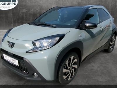 Gebraucht Toyota Aygo X Basis 72 PS (52 kW) 2025 Grün SUV