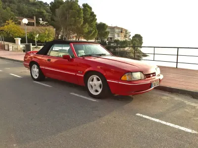 Gebraucht Ford Mustang 225 PS (165 kW) 1992 Rot Cabrio