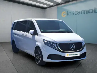Gebraucht Mercedes EQV300 150 kW (204 PS) 2023 Weiß Van / Kleinbus