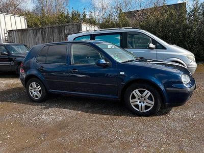 Gebraucht VW Golf IV 102 PS (75 kW) 2001 Blau Limousine