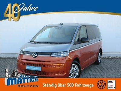 Gebraucht VW Multivan Life 150 PS (110 kW) 2023 Silber Van / Kleinbus