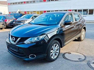 Gebraucht Nissan Qashqai Acenta 116 PS (85 kW) 2016 Schwarz SUV